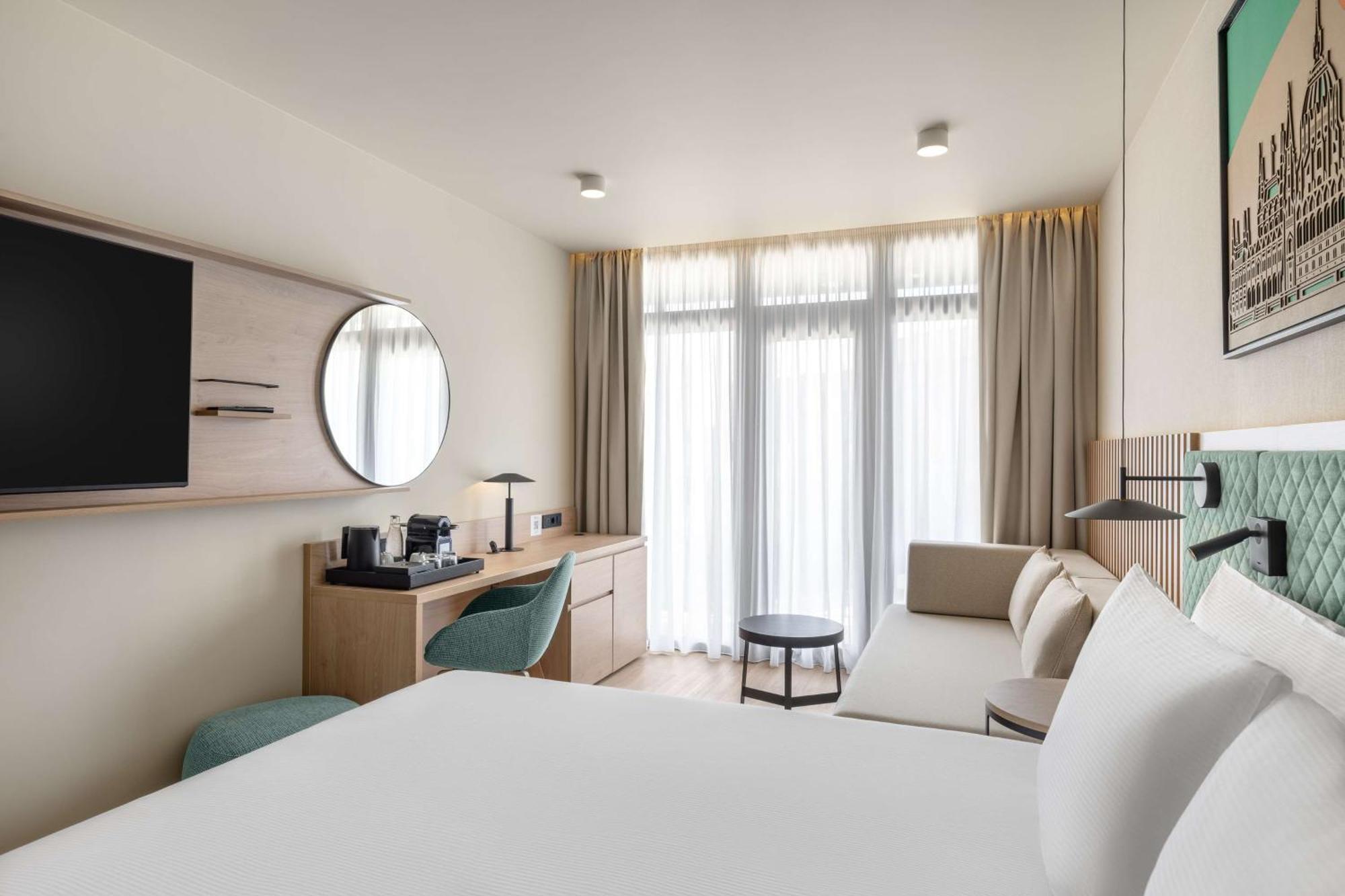 Hilton Garden Inn Debrecen City Center エクステリア 写真