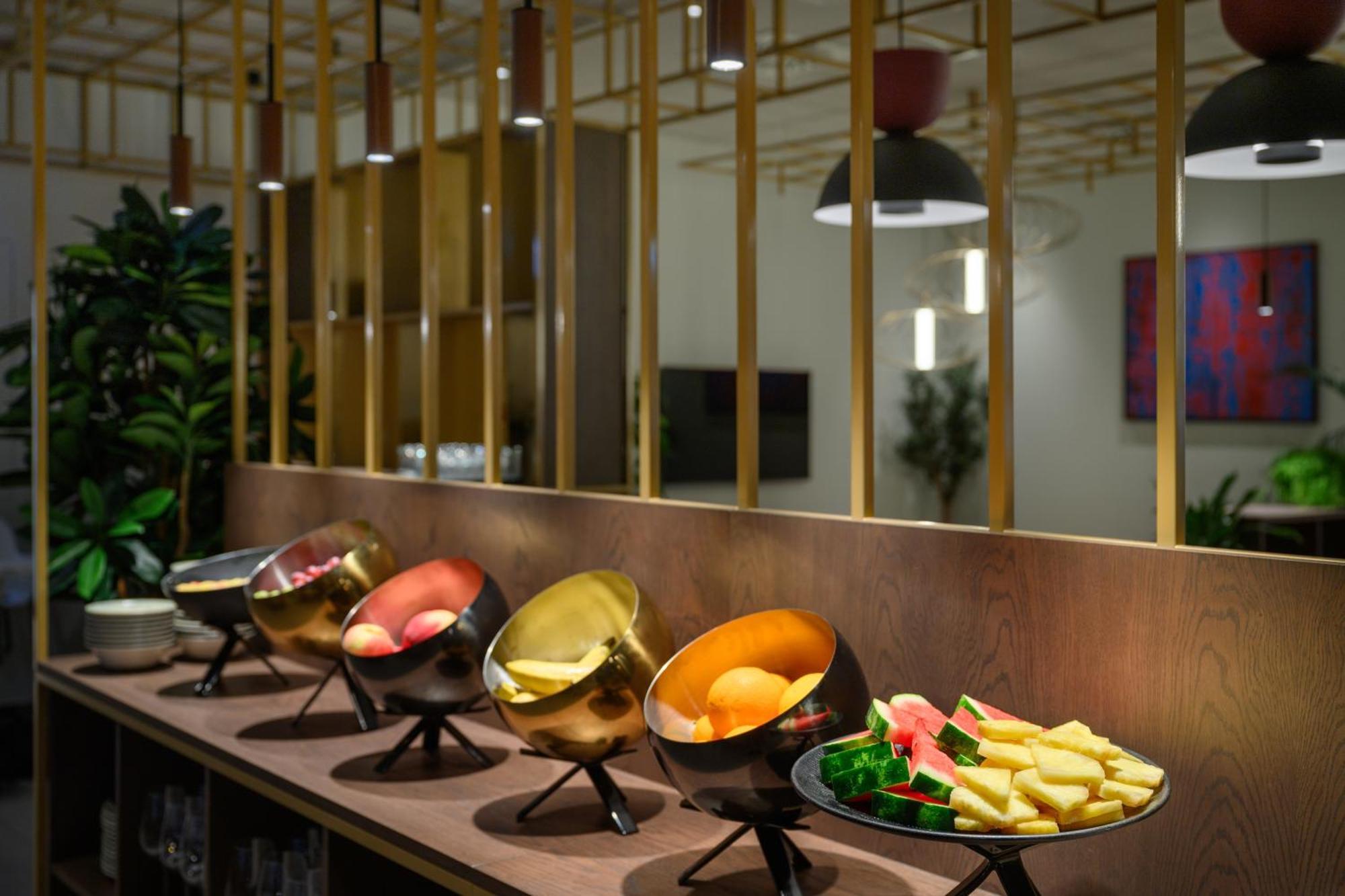 Hilton Garden Inn Debrecen City Center エクステリア 写真