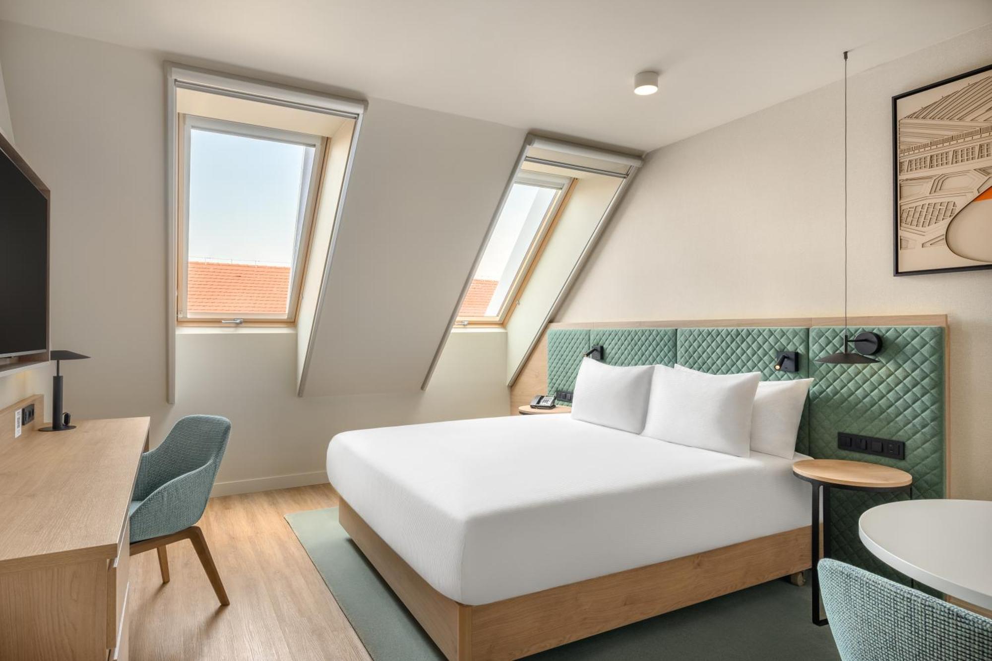Hilton Garden Inn Debrecen City Center エクステリア 写真