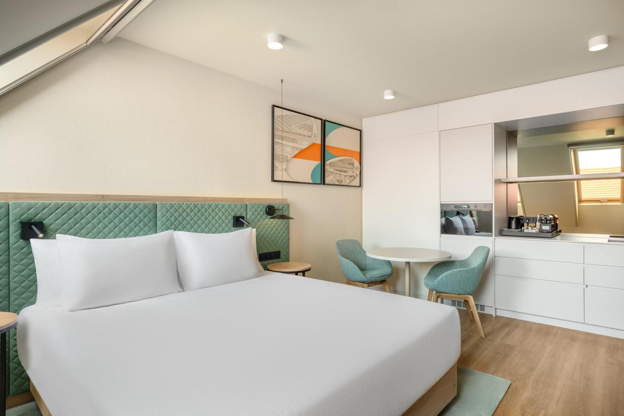 Hilton Garden Inn Debrecen City Center エクステリア 写真