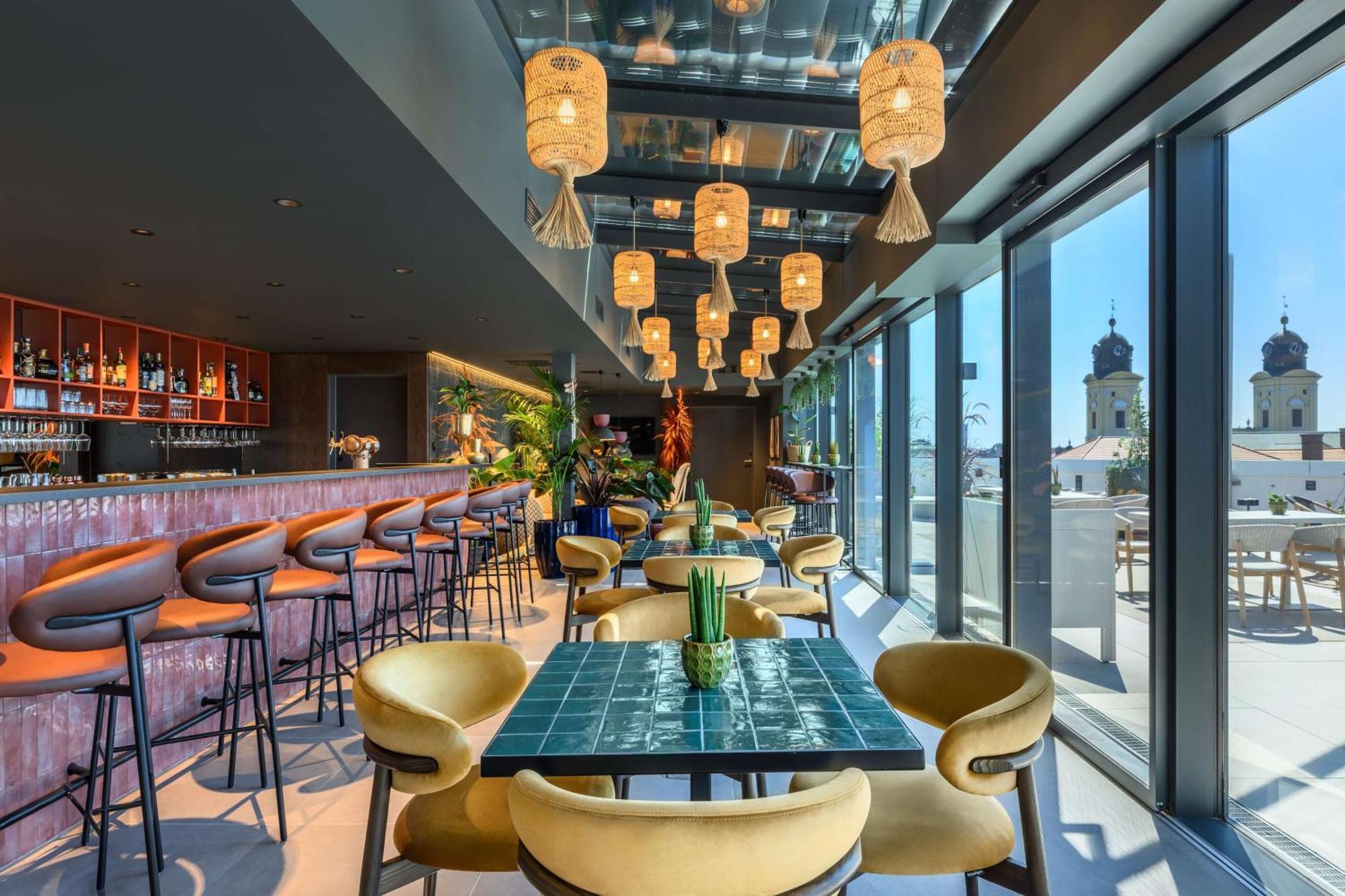 Hilton Garden Inn Debrecen City Center エクステリア 写真